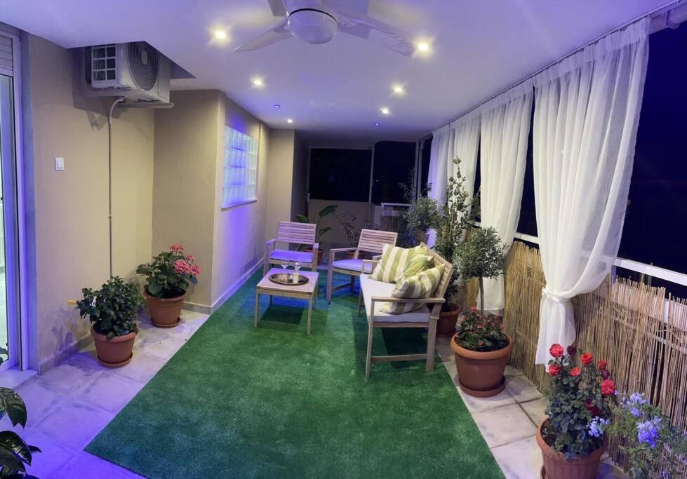 Flowery Penthouse In City Centre Of Thessaloníki Luaran gambar