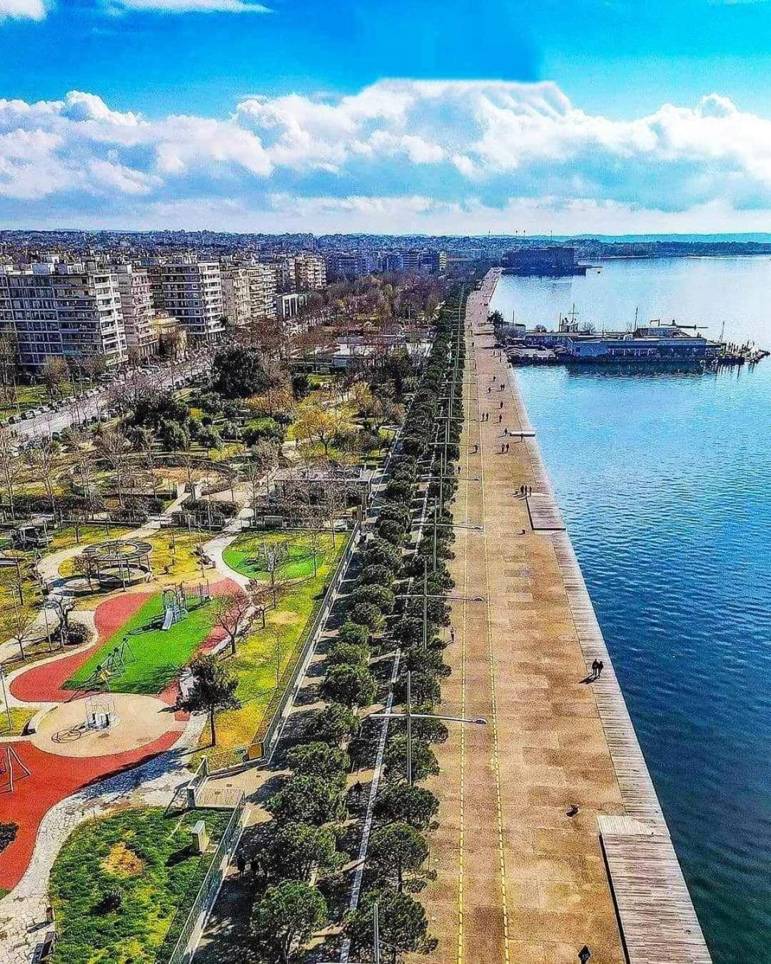 Flowery Penthouse In City Centre Of Thessaloníki Luaran gambar